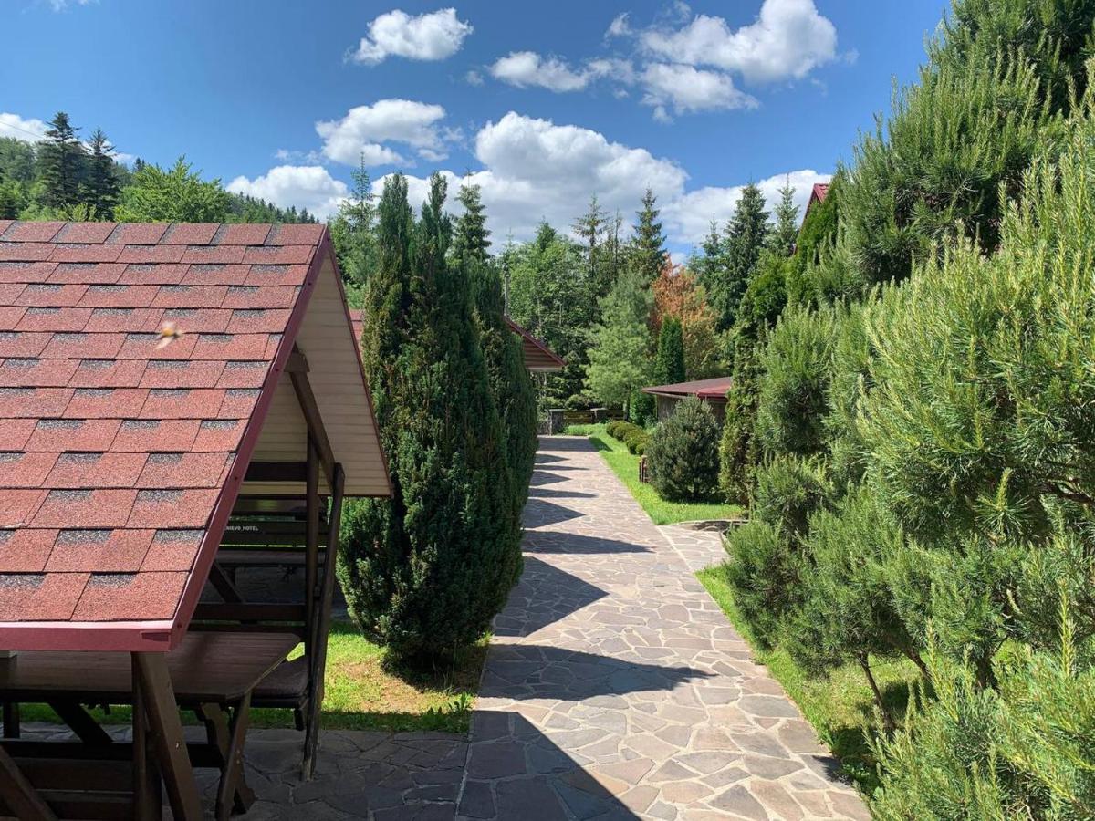Готель Жди Ня Єво Instagram Zhdenievo Hotel Zhdeniievo Extérieur photo